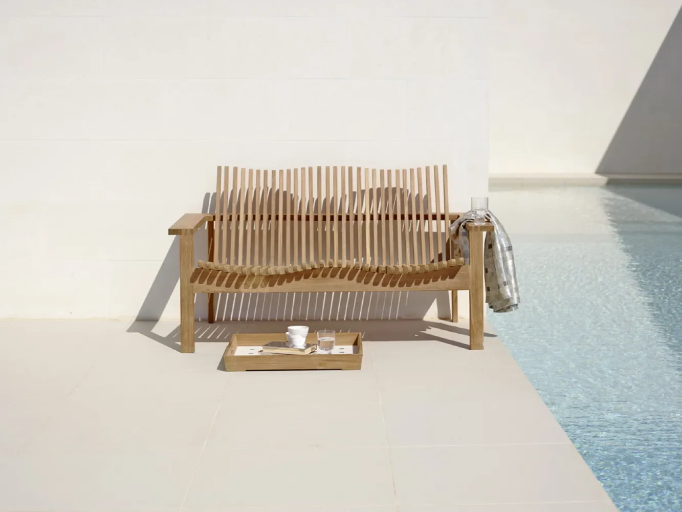 sandy|gartenbank-2sitzerloungebank-holzbank-cane-line-amaze-4502t-2.jpg